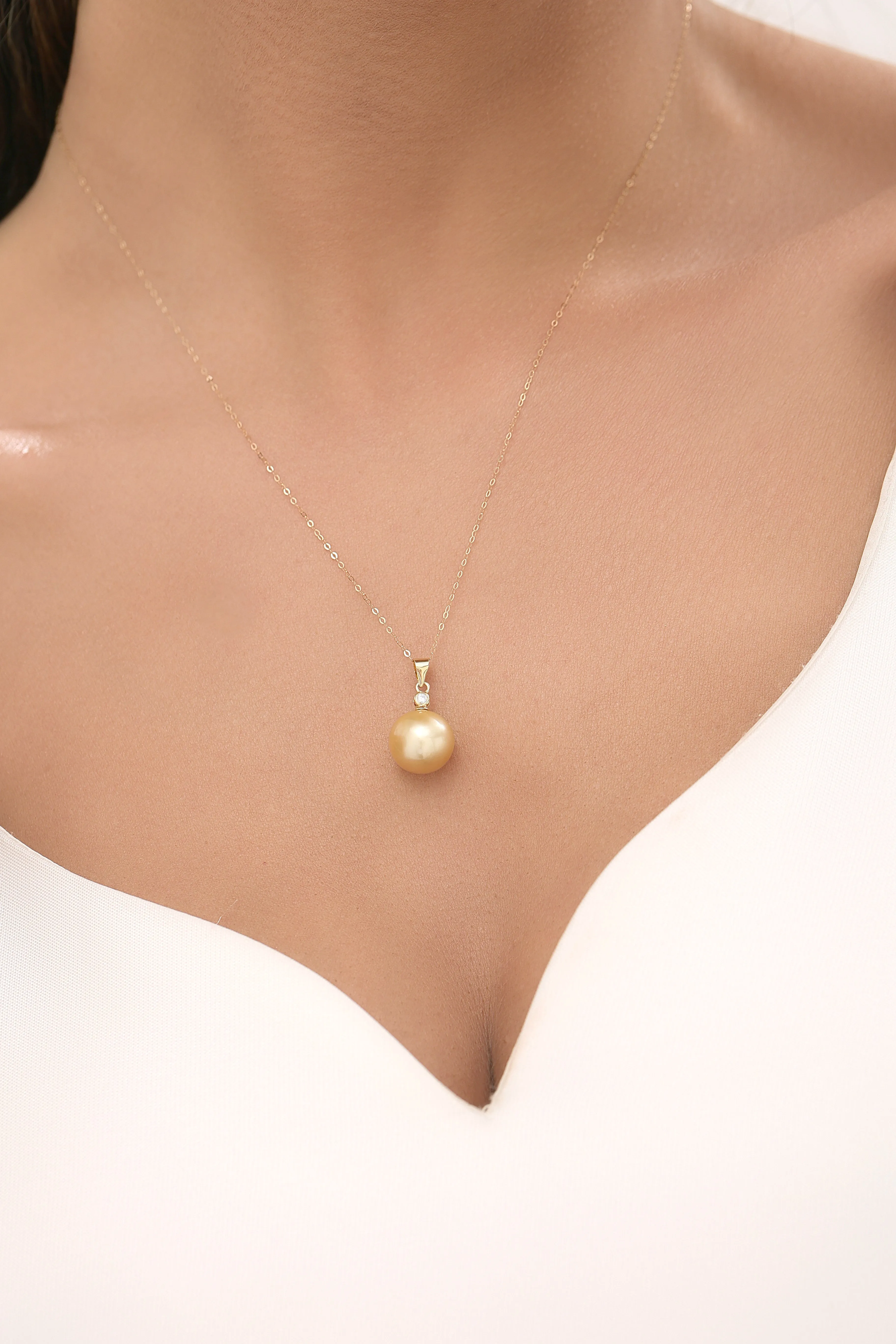 18K Gold Golden South Sea Pearl & Gloria Pendant Necklace