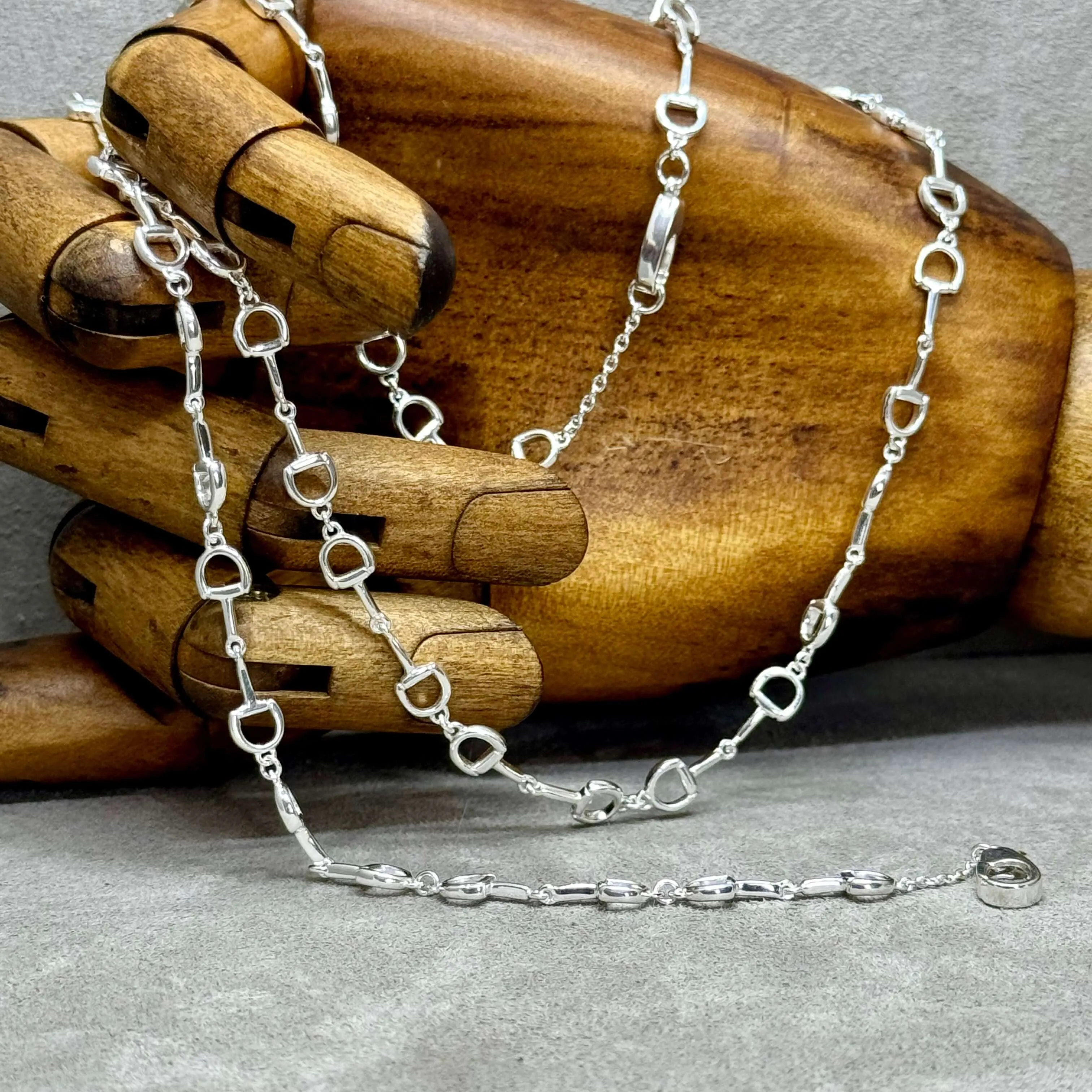 Continuous Snaffle Sterling Silver Necklace