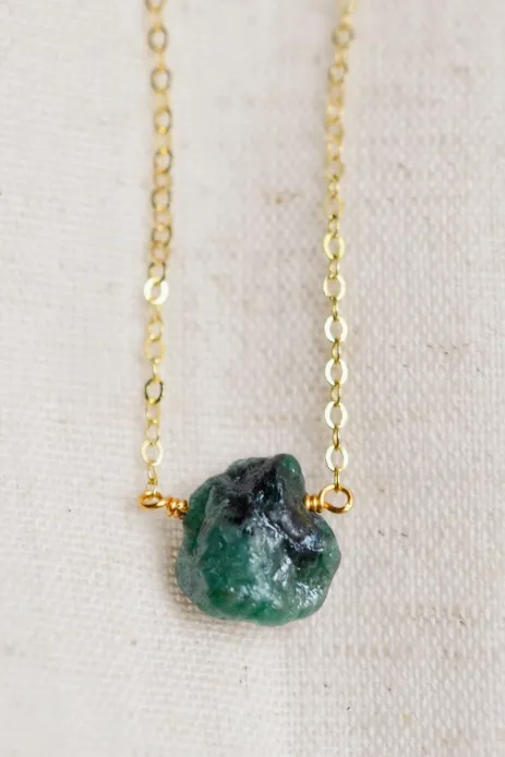 EMERALD GOLD NECKLACE