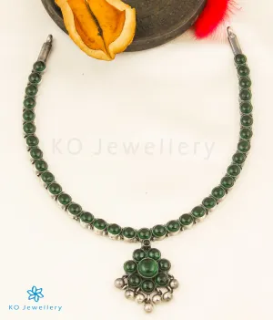 The Alaktha Addige Silver Necklace (Green/Oxidised)