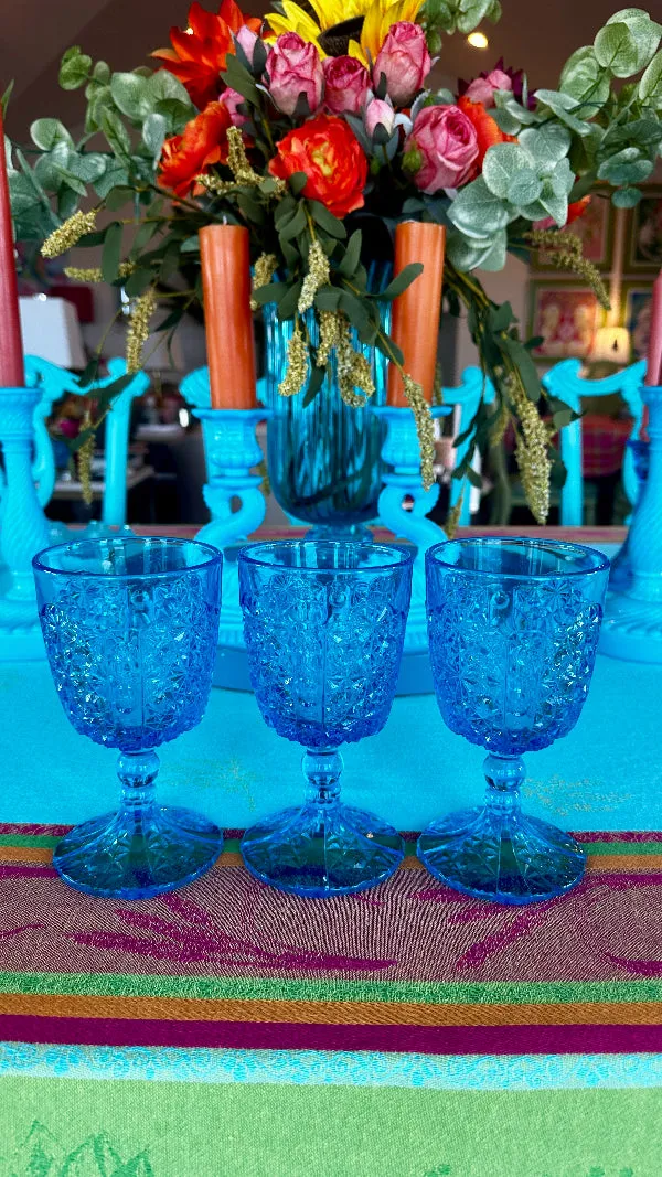 Vintage Blue Water Glasses, L.G. Wright, Daisy and Button Pattern Set of 3