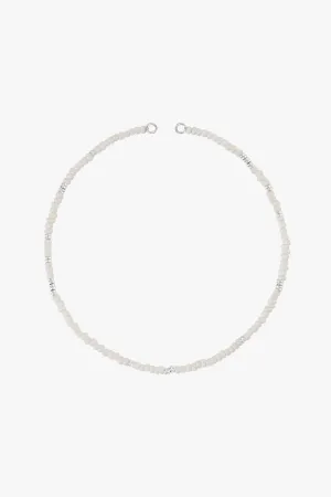 White clasp necklace silver